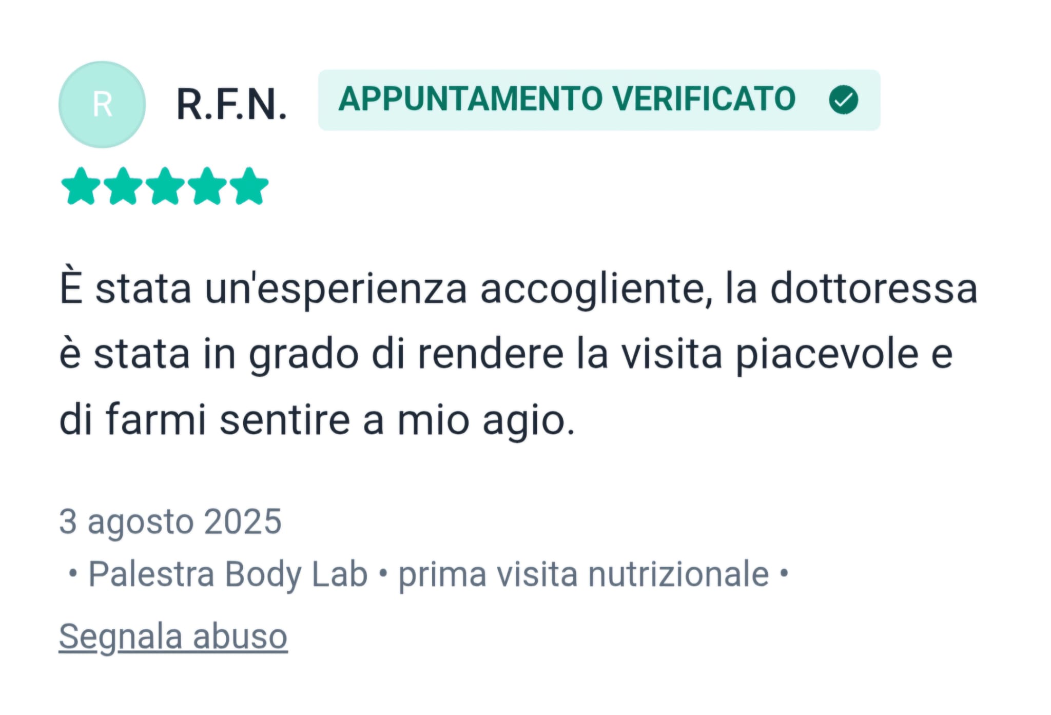 Recensione lasciata alla dottoressa Divya Iorio in cui si parla della sua empatia e capacità di mettere a proprio agio